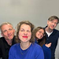 Rouwende vrouwen - met Damn Honey
