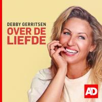ZOMERSPECIAL: ‘Toen ik alleen op vakantie ging, stopte mijn man condooms in mijn tas’
