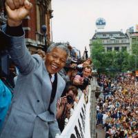 Ooggetuigen: 1990, het jaar dat Nelson Mandela vrijkwam